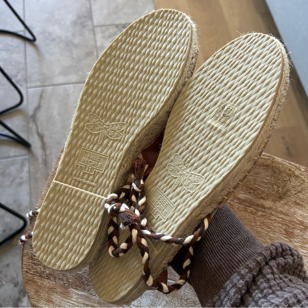 New Free People Wander Shell Wrap Espadrilles - Picture 5 of 5